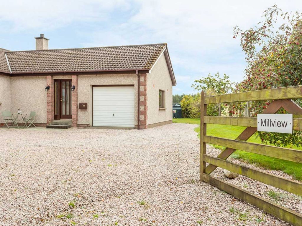 Millview holiday cottage Boat of Garten Cairngorms exterior