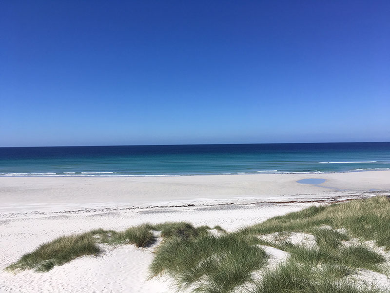 Traigh Eais Barra island beach